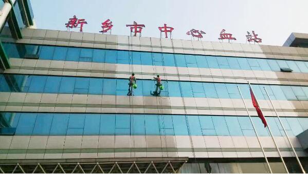 大樓清洗主要清潔哪些部分？